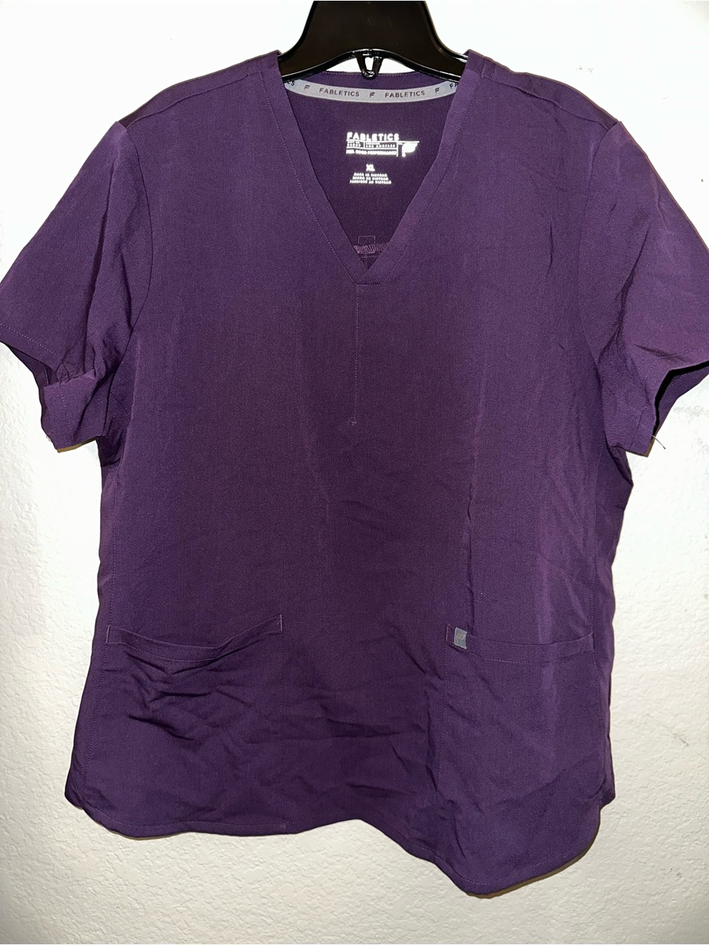 Fabletics purple scrub top size XL